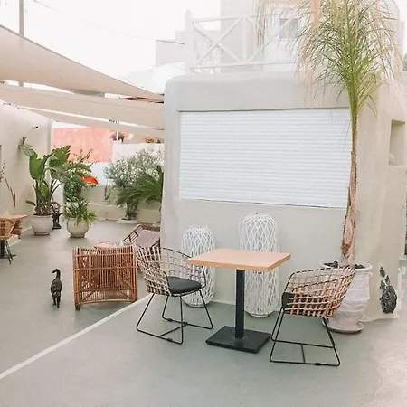 Edem Boutique Oia