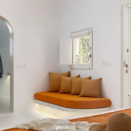 Edem Boutique Oia